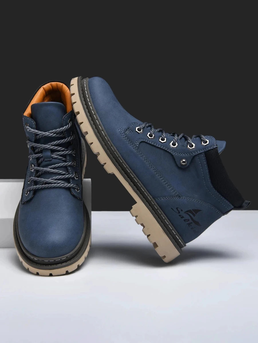 Mandotos handmade men's ankle winter leather boots with high top design, outdoor hiking style, anti-slip soles, suitable for autumn.