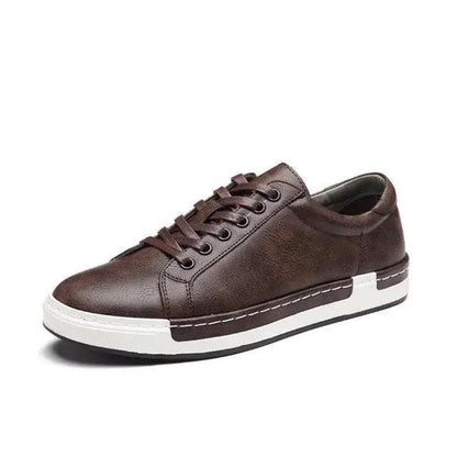 Mandotos handmade men's casual trainer shoes with closed toe, featuring stylish design and comfortable fit.
