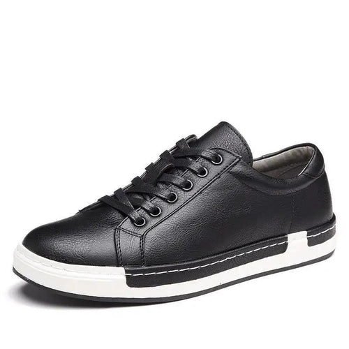Mandotos handmade men's casual closed-toe trainers showcasing stylish leather design and comfortable fit.
