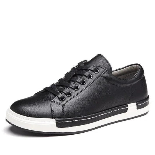 Mandotos handmade men's casual closed-toe trainers showcasing stylish leather design and comfortable fit.
