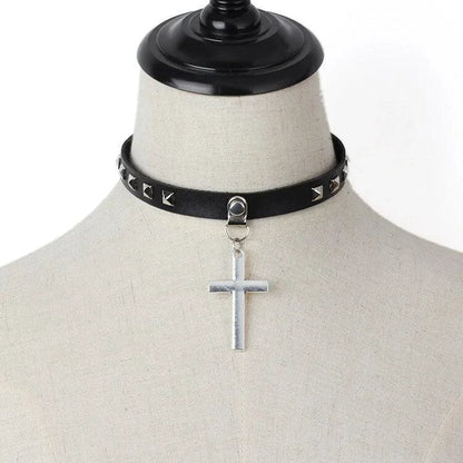 Mandotos Harajuku Punk Cross Choker featuring a black leather band with metal cross pendant for edgy fashion style.