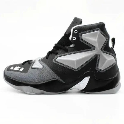 Mandotos high-performance outdoor basketball kicks with durable sole and breathable design, suitable for outdoor courts.