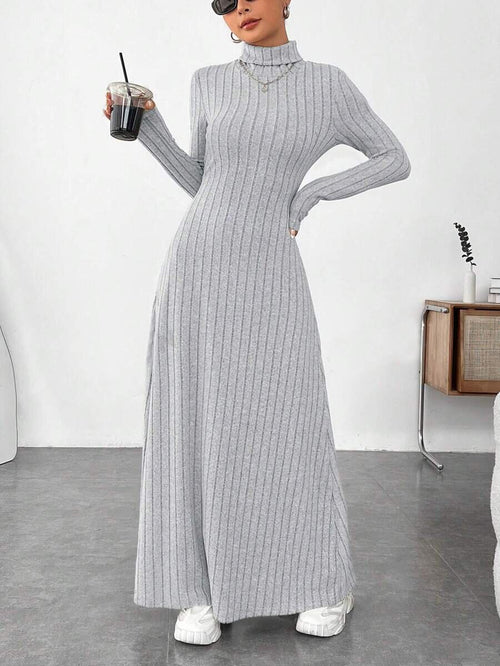 Mandotos International European and American cross-border women's autumn and winter slim-fitting high-collar dress with long sleeves.