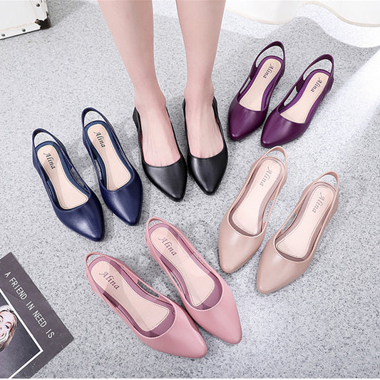 Women's casual jelly sandals with shallow mouth, mid-low heel, breathable plastic material, Korean style, lightweight outer wear.