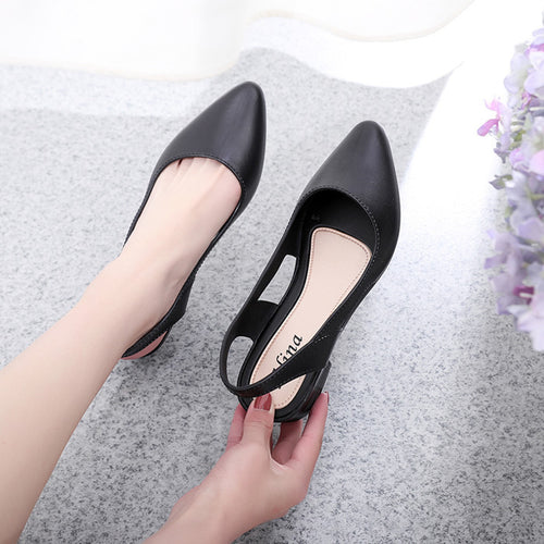 Mandotos International women's casual jelly sandals with shallow mouth, mid-low heel, breathable plastic material, Korean style.