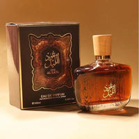 Luxury Arabian Musk Oud and Cedarwood men's Eau de Toilette by Mandotos International, featuring a sleek bottle and elegant fragrance design.