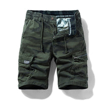 Men's camouflage street outdoor stretch tooling shorts by Mandotos International, featuring a relaxed fit and functional design.