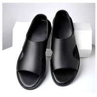Mandotos International men's non-slip soft-soled beach sandals for summer, featuring comfortable straps and durable sole.
