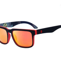 Men's polarized night vision driving sunglasses by Viahda V5089, featuring sleek design and enhanced glare reduction for safe nighttime driving.