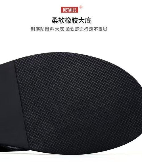 Mandotos International men's summer casual beach sandals with non-slip soft soles, breathable and wear-resistant for comfortable wear.