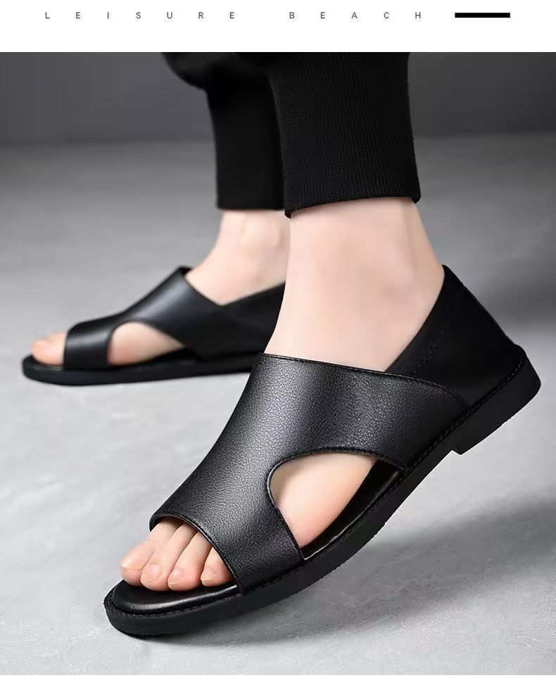 Mandotos International men's summer beach sandals with non-slip soft soles, breathable and wear-resistant casual footwear.