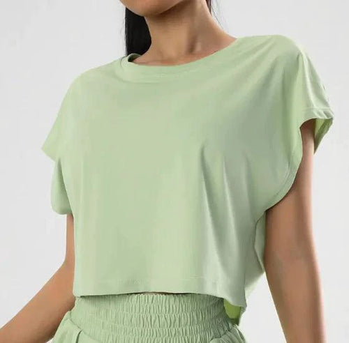 Mandotos Ladies' Summer Breeze Tee in light fabric, featuring a relaxed fit and short sleeves for comfortable summer wear.
