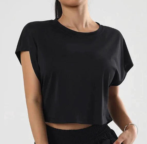 Mandotos Ladies' Summer Breeze Tee in light fabric, featuring a relaxed fit and short sleeves, perfect for warm weather.