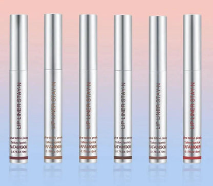Mandotos Lasting Definition Lip Liner in No Fade, close-up of the sleek black pencil with sharpened tip for precise application.