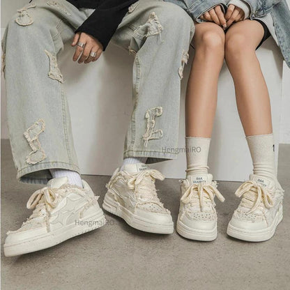 Mandotos leather casual sneakers with white rubber soles and sleek design, perfect for everyday wear.