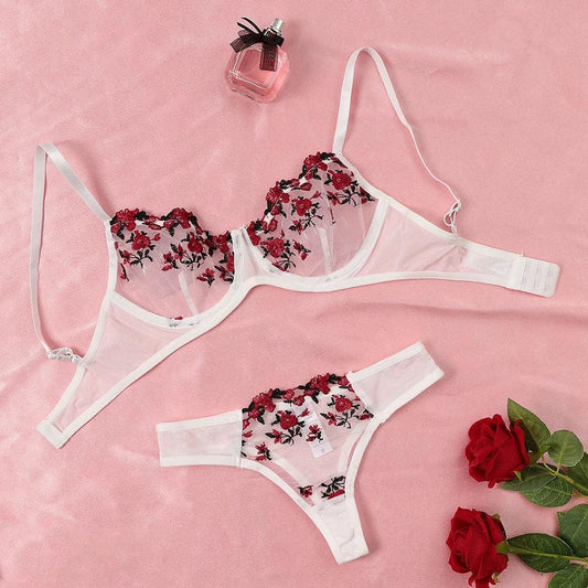 Mandotos Luxe Lingerie floral embroidery 2-piece set featuring delicate lace and elegant design for confident, alluring women.
