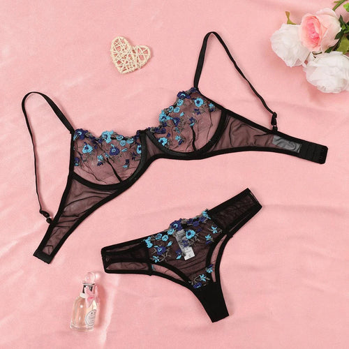 Mandotos Luxe Lingerie floral embroidery 2-piece set featuring delicate lace and elegant design for confident, alluring women.