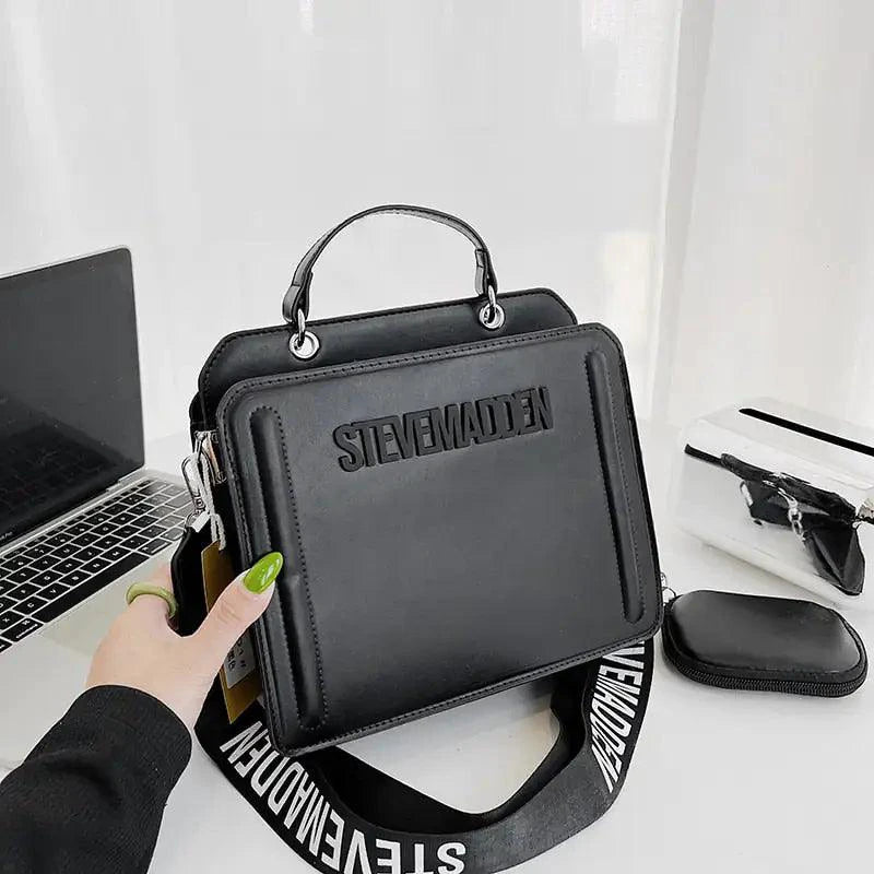 Mandotos Luxe women's shoulder purse with elegant design, featuring a sleek strap and spacious interior for stylish daily use.