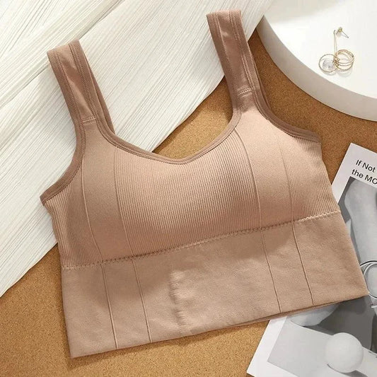 Mandotos breathable women's sports bra and seamless yoga top with shockproof, push-up design for gym and workout sessions.