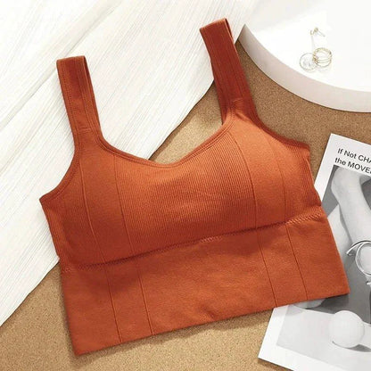 Mandotos breathable women's sports bra and seamless yoga top, shockproof crop with push-up support for gym and workout activities.