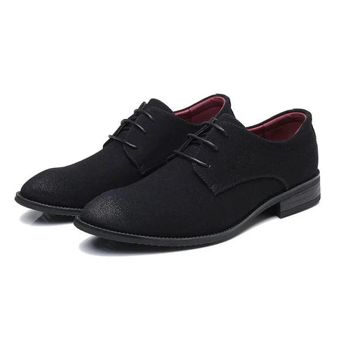 Mandotos red pointed leather shoes with sleek design, featuring smooth leather and elegant style for formal or casual wear.