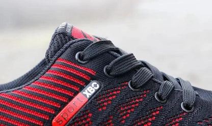 Mandotos men's casual outdoor shoes, breathable work shoes with comfortable design and sturdy sole for everyday wear.