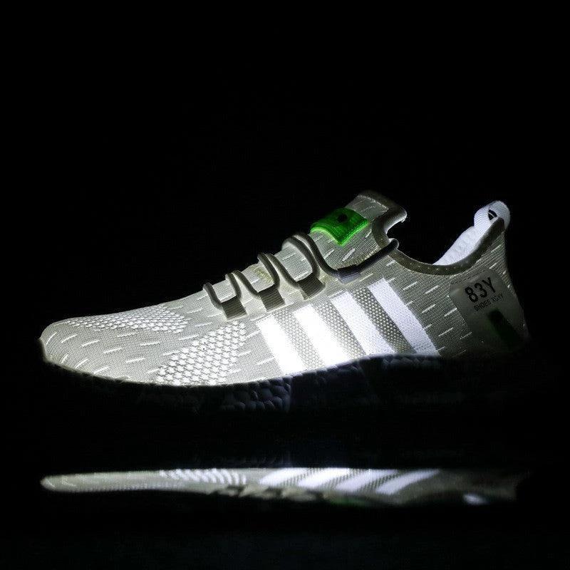 Mandotos men's breathable mesh sports shoes with flying weave upper, lightweight and designed for active performance.
