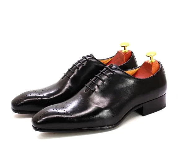 Men's brown leather Oxford shoes by MANDOTOS, featuring classic design and polished finish, suitable for formal occasions.