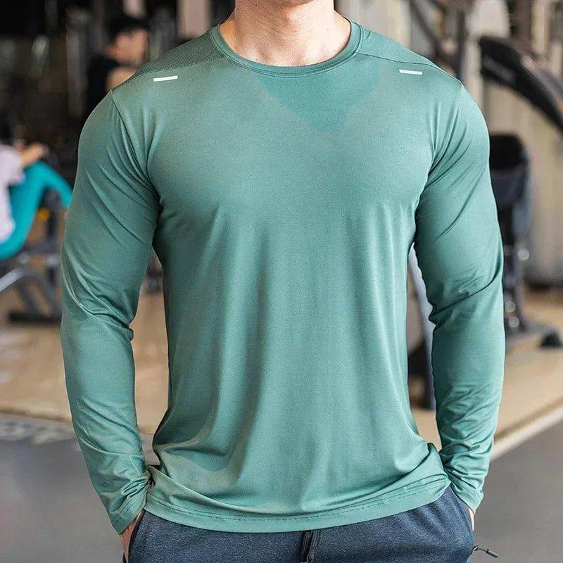 Mandotos men's long sleeve athletic shirt for badminton, running, and training, featuring quick-dry, breathable sportswear fabric.
