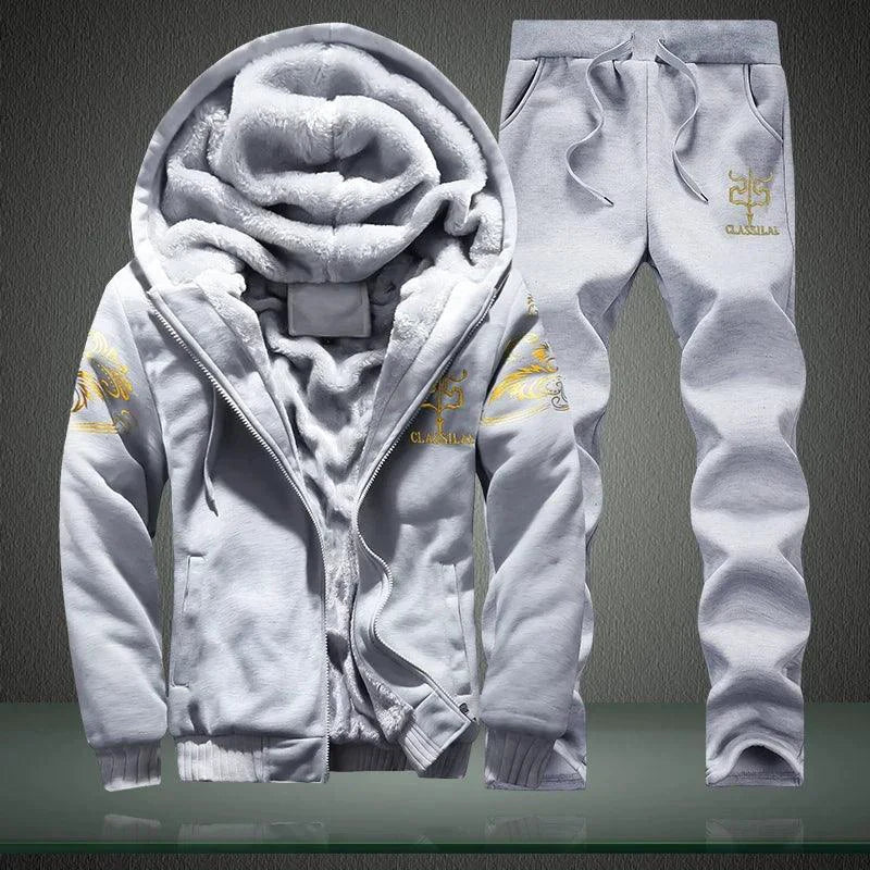 Mandotos men's winter sports set featuring a stylish, warm 2-piece outdoor ensemble with jackets and pants for winter adventures.