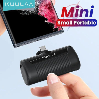 Mandotos Mini Power Bank 4500mAh portable charger with USB port and compact design for on-the-go device charging.