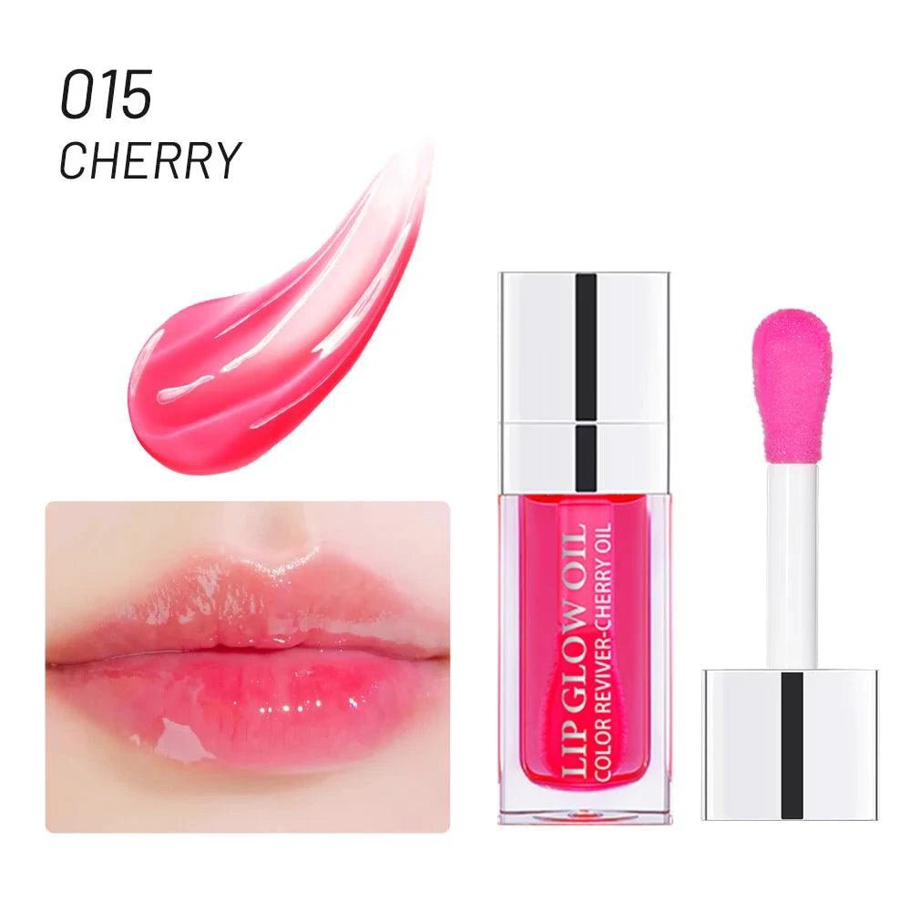 Mandotos moisturizing lip balm oil and plumping exfoliating lip gloss with natural ingredients and smooth, shiny finish.
