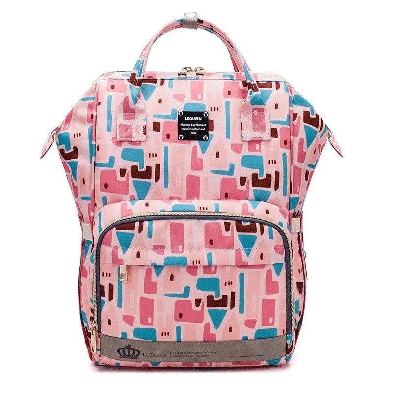 Mandotos Mummy Maternity Bag with multiple compartments and adjustable straps, designed for new mothers.