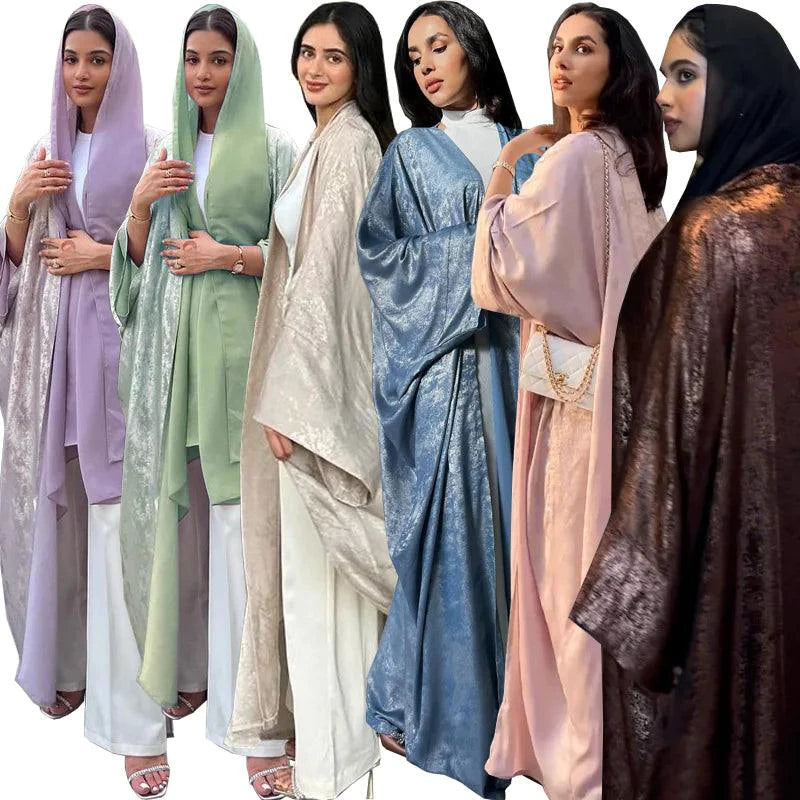 Mandotos Muslim robe abaya in black with elegant flowing fabric, traditional full-length Islamic dress for women.
