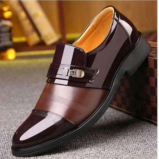 Mandotos patent leather shoes with sleek design, shiny finish, and classic style for formal or casual wear.