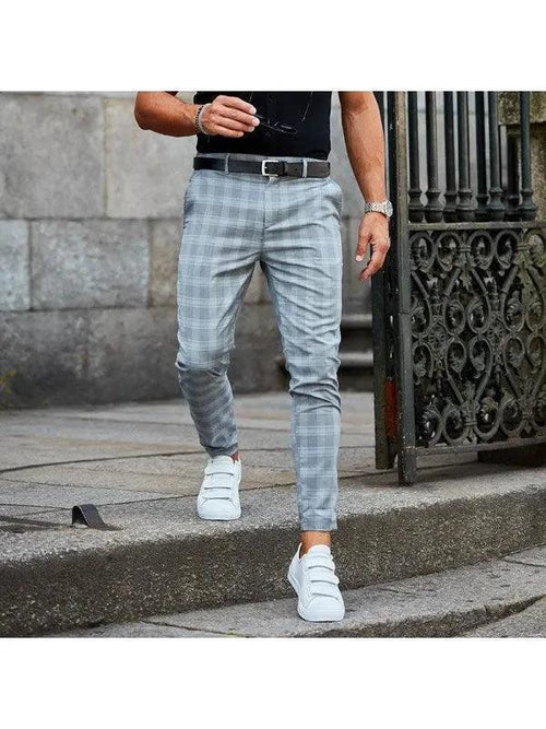 Mandotos men's plaid print casual trousers, loose and thin fit, suitable for relaxed everyday wear.