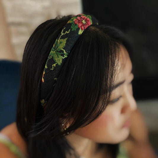 Mandotos Retro Blossom Hairband with colorful floral pattern and vintage-inspired design, perfect for stylish hair accessories.