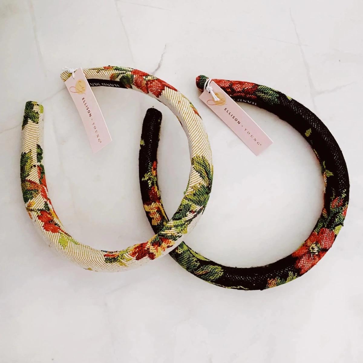 Mandotos Retro Blossom Hairband with colorful floral design, vintage-inspired accessory for hair styling and fashion.