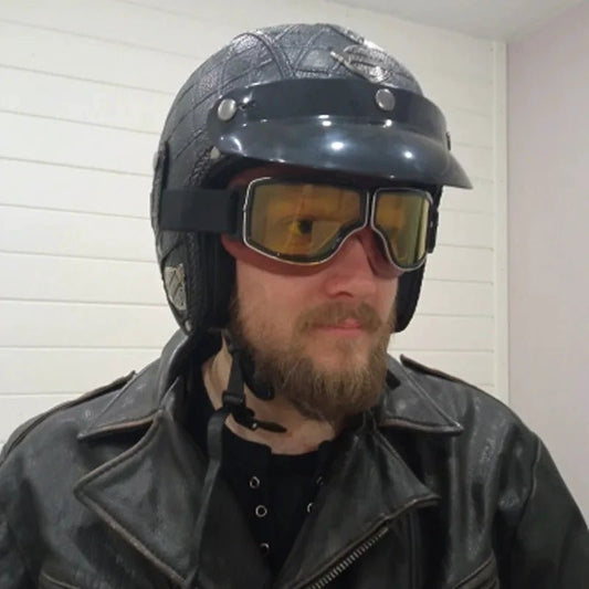 Mandotos retro windproof motorcycle glasses with tinted lenses, designed for style and protection while riding.