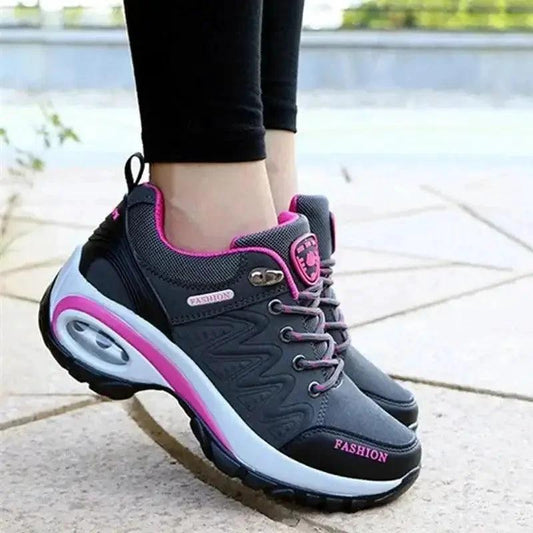 Mandotos running shoes with breathable mesh upper, cushioned sole, and stylish design for athletic comfort.
