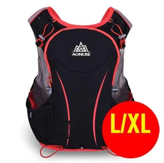 Mandotos running water bag backpack sports vest with hydration bladder and adjustable straps for outdoor exercise.