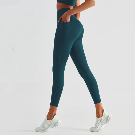 Mandotos ShapeEnhance activewear leggings with supportive high waist and sleek stretch fabric, ideal for workouts and active wear.