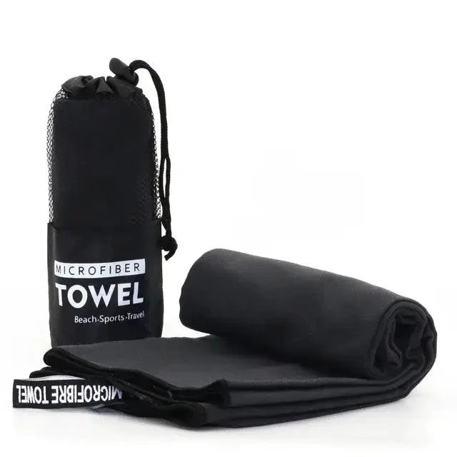 Mandotos Speedy Absorb Microfiber Towel spread out, showing its soft, lightweight fabric ideal for quick-drying and travel use.