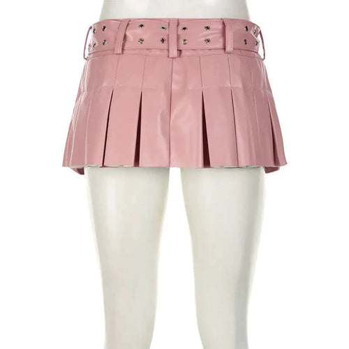 Mandotos Spice faux leather pleated mini skirt with a high waist and stylish design, shown in the product image.
