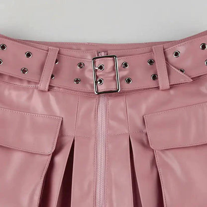 Mandotos Spice faux leather pleated mini skirt with a high waist and side zipper detail.