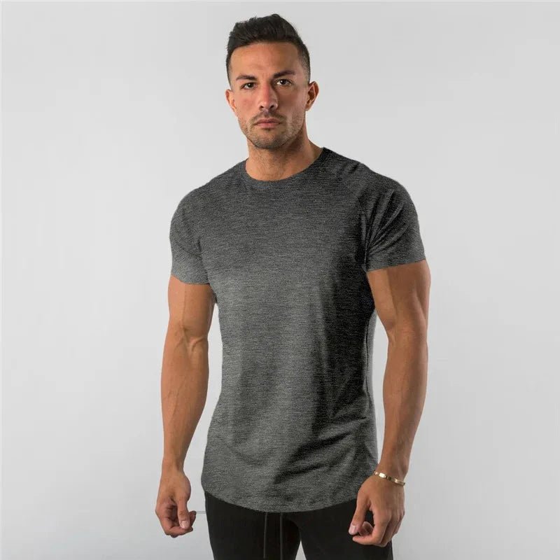 Mandotos men's casual short-sleeve T-shirt featuring a slim fit design, ideal for gym, bodybuilding, and streetwear summer outfits.
