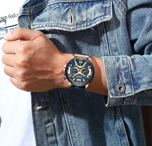 Mandotos Tactical Elegance leather watch with black leather strap and round dial, showcasing a sleek, modern design.