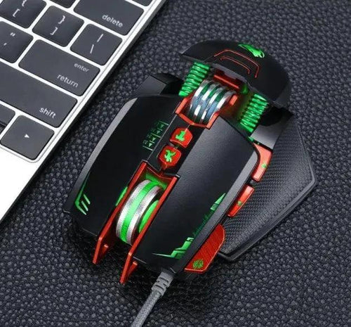 Mandotos Thunder Wolf V9 gaming mouse with ergonomic design and customizable buttons for professional gaming.