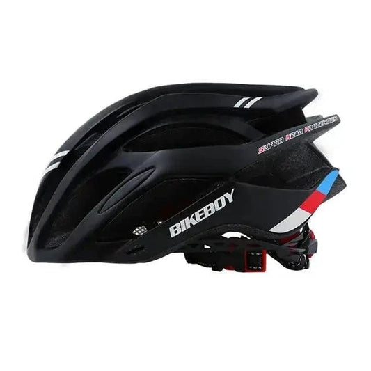 Mandotos TrailGuard adjustable bike helmet with ventilation and secure strap for safety and comfort during cycling.