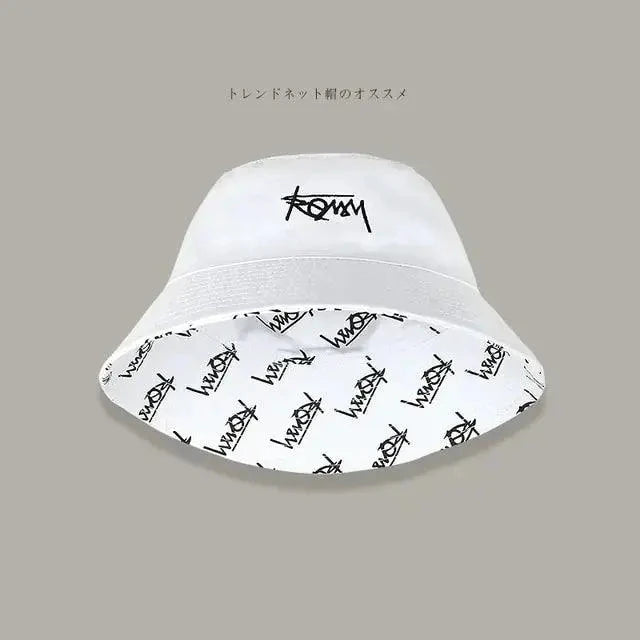 Mandotos Tropical Vibes dual-style men's Hawaiian bucket hat with vibrant tropical print, perfect for outdoor adventure in any season.